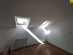 Pronájem bytu 2+1, Olomouc, Náves Svobody, 55 m2