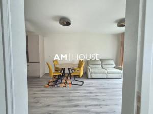 Pronájem bytu 2+kk, Praha - Hloubětín, Poděbradská, 61 m2