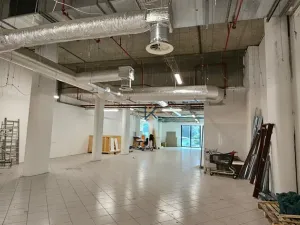 Pronájem obchodního prostoru, Praha - Ruzyně, Aviatická, 770 m2