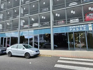 Pronájem obchodního prostoru, Praha - Ruzyně, Aviatická, 770 m2