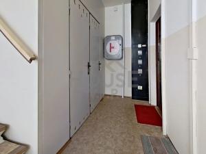 Prodej bytu 3+1, Praha - Lhotka, Jílovská, 63 m2