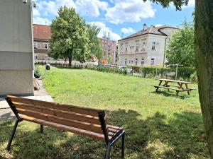 Pronájem bytu 2+kk, Trutnov - Střední Předměstí, Procházkova, 54 m2