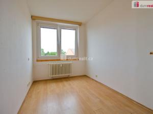 Prodej bytu 3+1, Libochovice, Revoluční, 67 m2