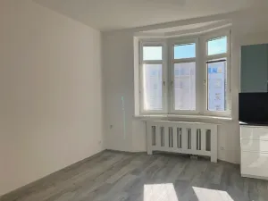 Pronájem bytu 2+kk, Ostrava, Denisova, 45 m2