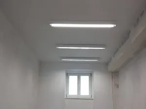 Pronájem obchodního prostoru, Praha - Vinohrady, Korunní, 38 m2