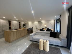Prodej chalupy, Mikulovice, 200 m2