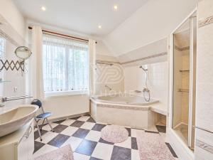 Prodej ubytování, Praha, Na losách, 430 m2