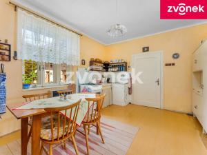 Prodej rodinného domu, Chomýž, 240 m2