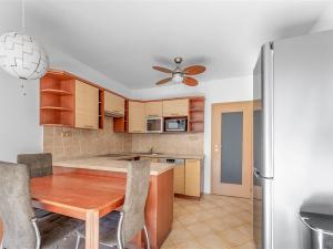 Pronájem bytu 2+kk, Praha, Kyselova, 60 m2