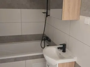 Pronájem bytu 3+1, Děčín - Děčín XXXII-Boletice nad Labem, V Sídlišti, 80 m2