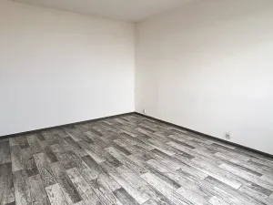 Pronájem bytu 2+kk, Jirkov, Generála Svobody, 33 m2