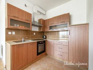Pronájem bytu 2+kk, Praha - Kyje, Federova, 55 m2