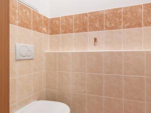 Pronájem bytu 2+kk, Praha - Kyje, Federova, 55 m2