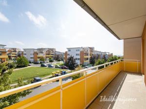 Pronájem bytu 2+kk, Praha - Kyje, Federova, 55 m2
