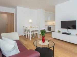 Pronájem bytu 3+kk, Praha - Dolní Chabry, K Beranovu, 95 m2