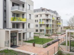 Pronájem bytu 3+kk, Praha - Dolní Chabry, K Beranovu, 95 m2