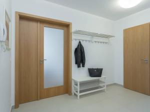 Pronájem bytu 3+kk, Praha - Dolní Chabry, K Beranovu, 95 m2