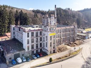 Prodej činžovního domu, Velké Hamry - Bohdalovice, 11000 m2