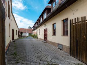 Prodej ubytování, Starý Plzenec, Masarykovo náměstí, 480 m2