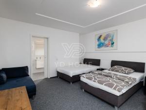 Prodej ubytování, Starý Plzenec, Masarykovo náměstí, 480 m2