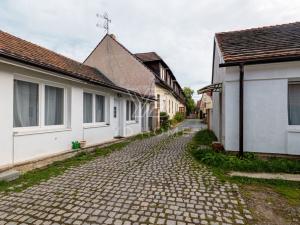 Prodej ubytování, Starý Plzenec, Masarykovo náměstí, 480 m2