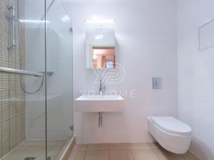 Prodej bytu 1+kk, Praha, Charvátova, 28 m2