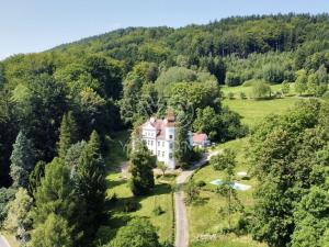 Prodej vily, Cvikov - Trávník, 1300 m2
