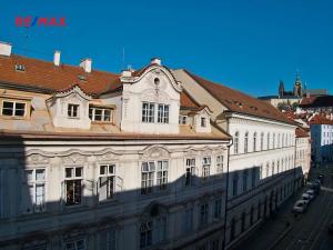 Pronájem kanceláře, Praha - Malá Strana, Karmelitská, 29 m2