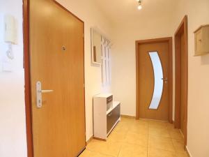 Pronájem bytu 3+kk, Praha - Žižkov, Habrová, 77 m2
