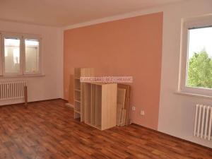 Prodej bytu 2+1, Karviná, Školská, 54 m2