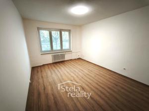 Pronájem bytu 2+1, Bruntál, Nádražní, 52 m2