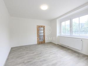 Pronájem bytu 2+kk, Plzeň, Třebízského, 45 m2