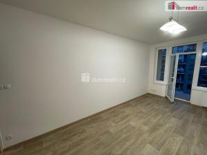 Pronájem bytu 2+kk, Praha - Střížkov, Zakšínská, 52 m2