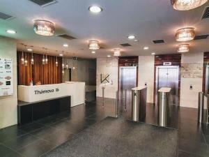 Pronájem kanceláře, Praha - Karlín, Thámova, 309 m2