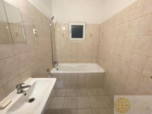 Pronájem bytu 2+1, Tábor, Chocholouškova, 56 m2