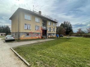 Prodej bytu 3+1, Líšťany - Luhov, 82 m2