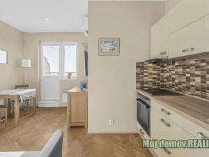 Pronájem bytu 1+kk, Praha - Vinohrady, Sobotecká, 24 m2