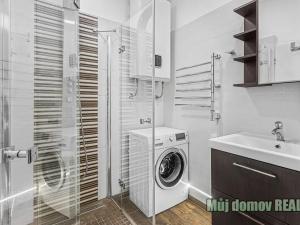 Pronájem bytu 1+kk, Praha - Vinohrady, Sobotecká, 24 m2