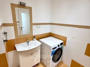 Pronájem bytu 3+kk, Praha - Krč, Bernolákova, 71 m2