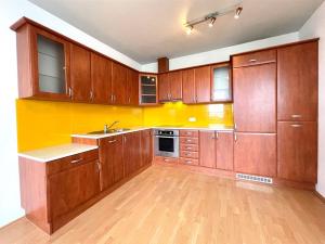 Pronájem bytu 3+kk, Praha - Letňany, Terezínská, 75 m2