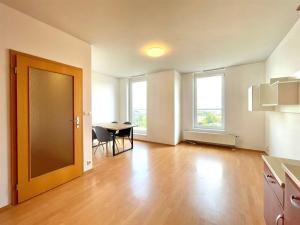 Pronájem bytu 3+kk, Praha - Letňany, Terezínská, 75 m2