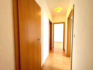 Pronájem bytu 3+kk, Praha - Letňany, Terezínská, 75 m2