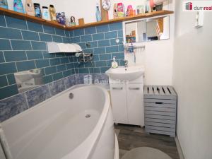 Prodej bytu 3+1, Rotava, Sídliště, 64 m2