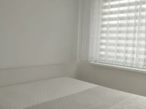 Prodej bytu 1+kk, Most, Česká, 33 m2