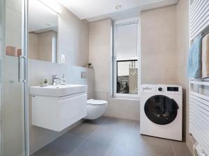 Pronájem bytu 1+kk, Praha - Prosek, Litoměřická, 35 m2