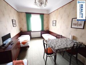 Prodej rodinného domu, České Budějovice, Jar. Ježka, 272 m2