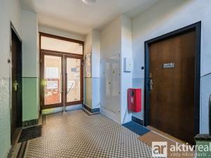 Prodej bytu 1+1, Praha - Strašnice, Vykáňská, 37 m2