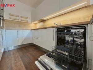 Pronájem bytu 3+kk, Praha - Háje, Cyprichova, 68 m2