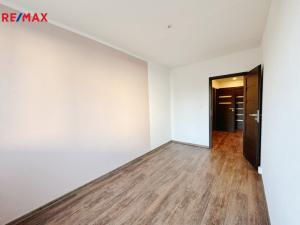 Pronájem bytu 3+kk, Praha - Háje, Cyprichova, 68 m2