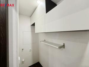 Pronájem bytu 3+kk, Praha - Háje, Cyprichova, 68 m2